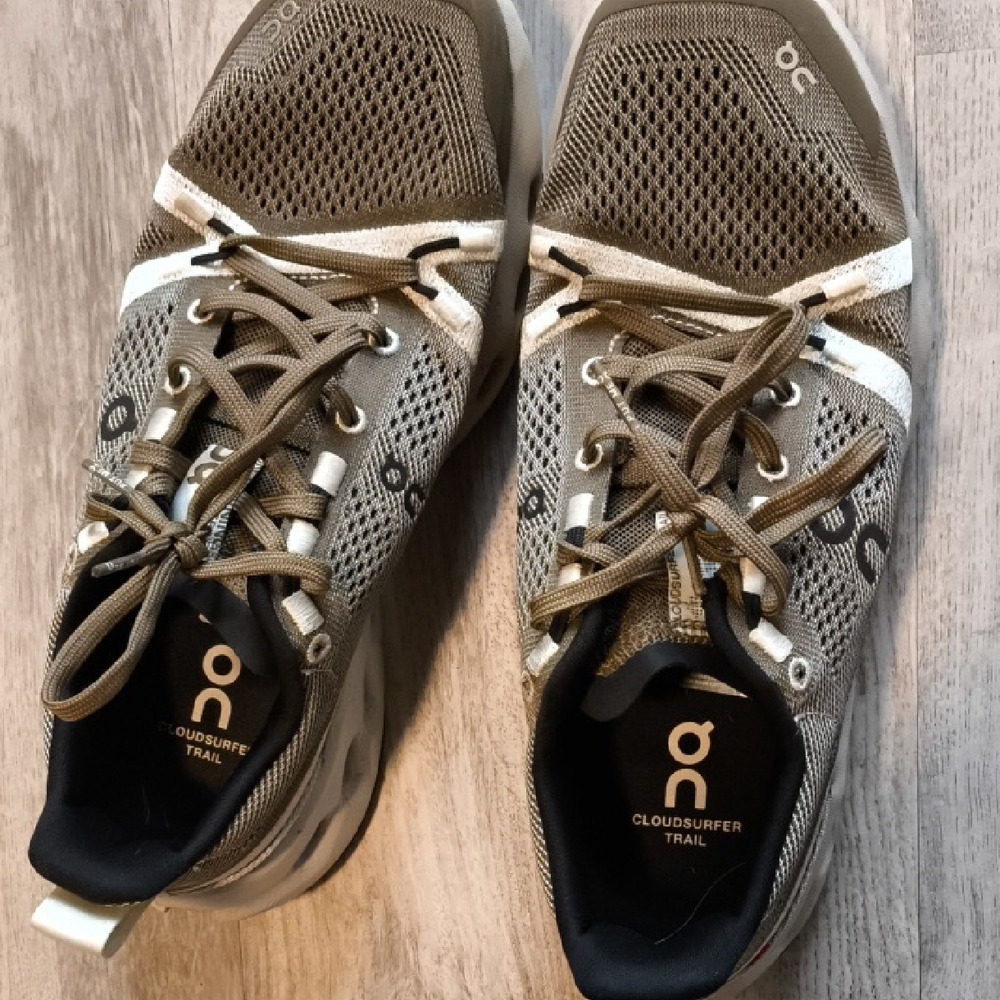 On Women's Athletic Shoes - Brown and White